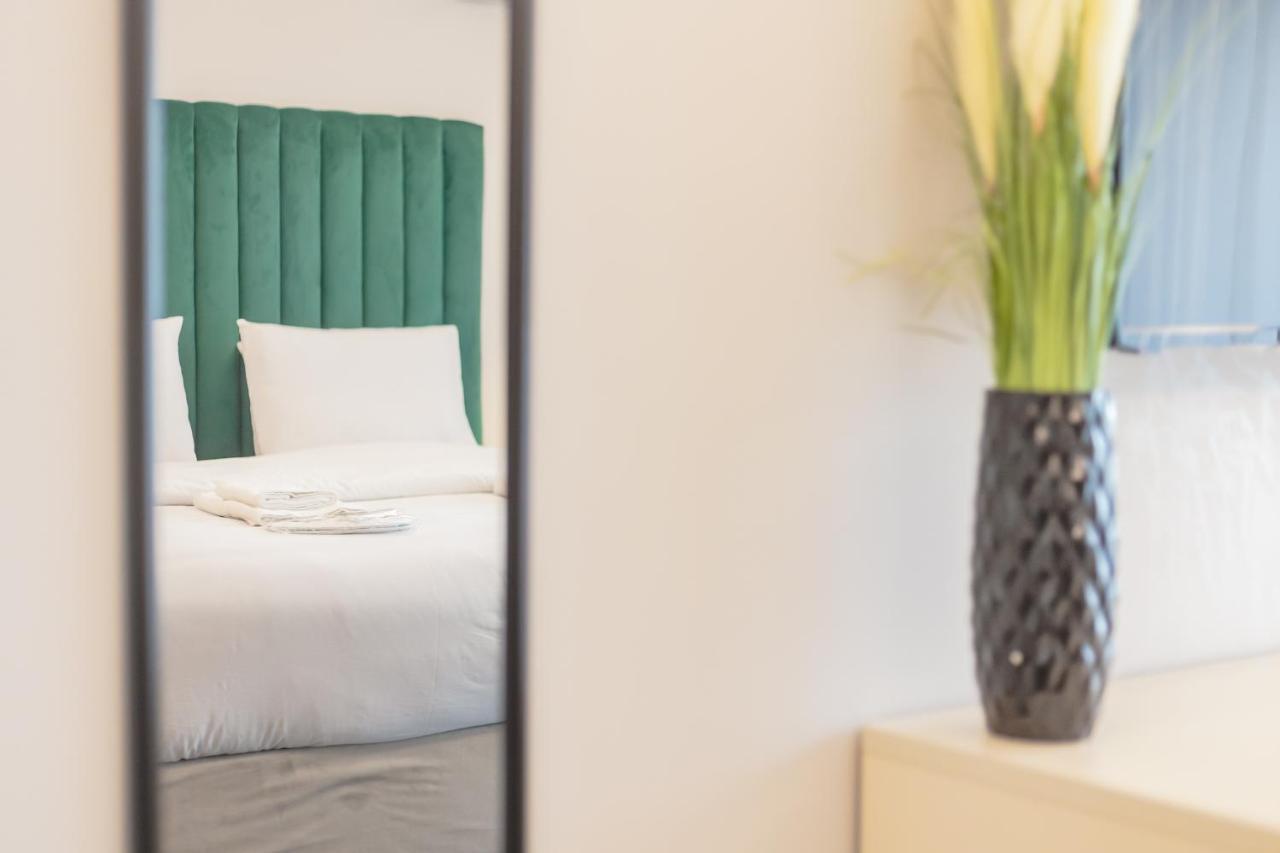 City Life Athens Apartments Экстерьер фото
